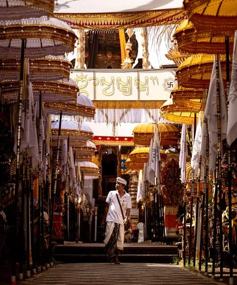 Canggu (Bali) atmosphere and local life